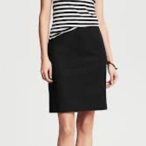 Banana Republic Classic Black Pencil Skirt size 4